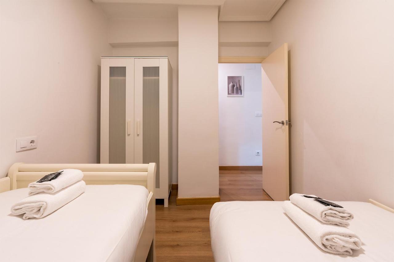 Olabe Apartment By People Rentals Bilbau Exterior foto